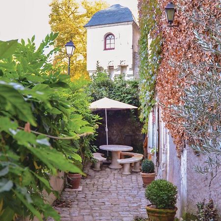 Cozy Home In Gennes With Kitchen Buitenkant foto